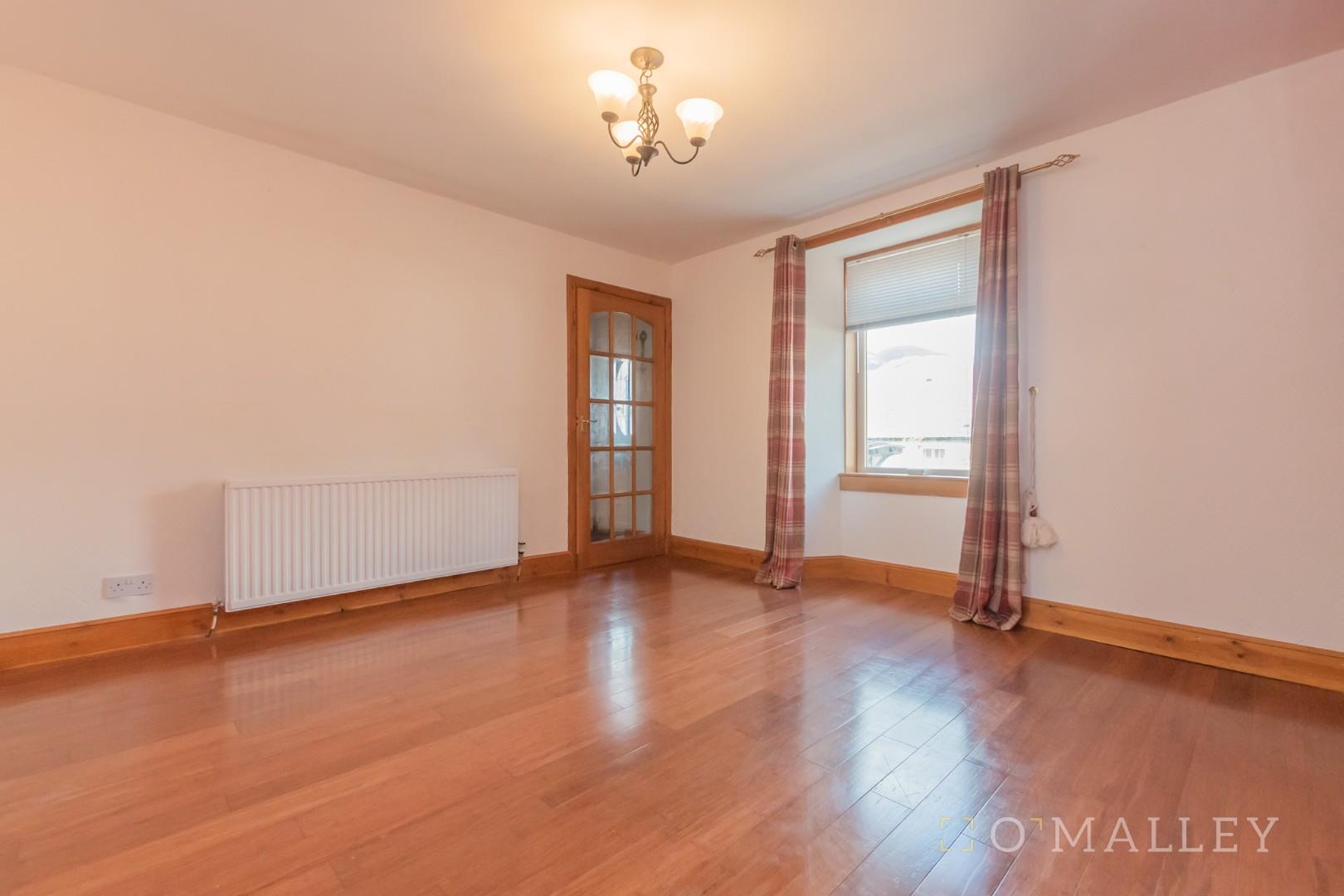 6. Living Room 3.jpg